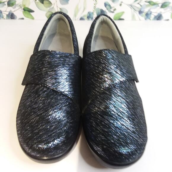Alegria Lauren Lau Iridescent‎ Sparkle Clogs Sz 6 Nursing Pharm Healthcare - Picture 3 of 9